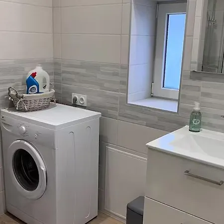 La P'tite Maison Cosy Pour 5 Pers., Centre-bourg - Fr-1-410-490 Nyaraló *